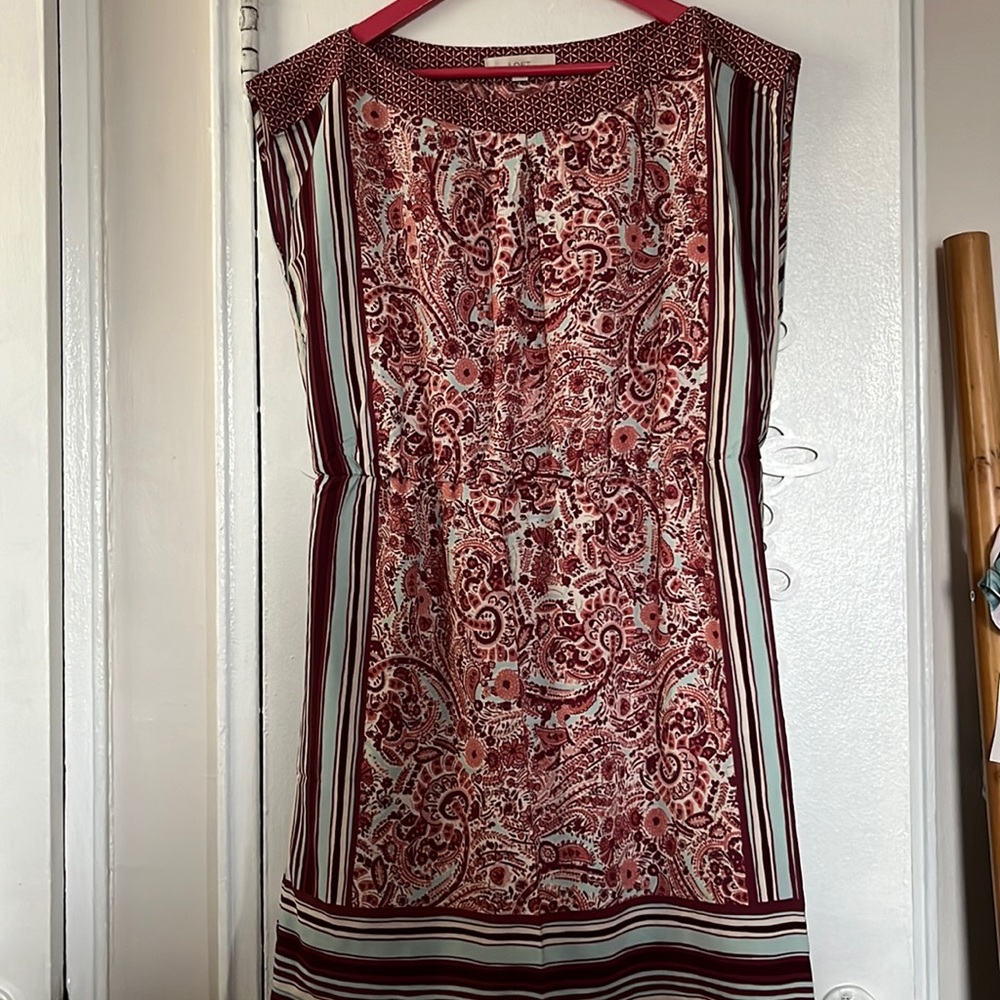 Pink/blue pattern dress
